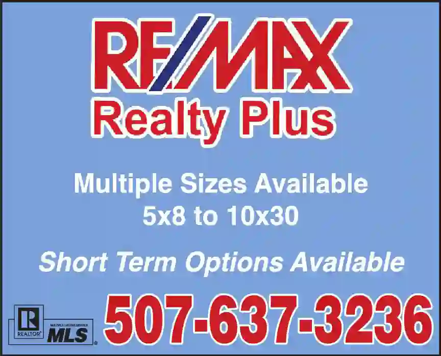 Storage print ad for Re/Max Realty Plus