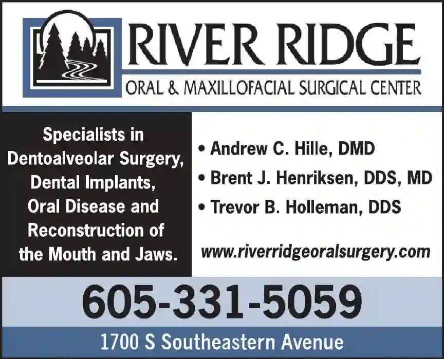 Physicians & Surgeons MD & DO print ad for River Ridge Oral & Maxillofacial Surgical Center