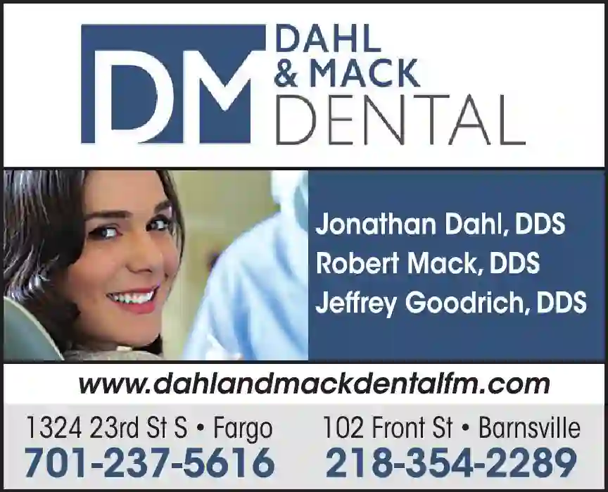Dentists print ad for Dahl & Mack Dental
